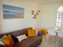Spacious living room